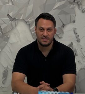 دکتر محمد صادقی-متخصص مغز و اعصاب